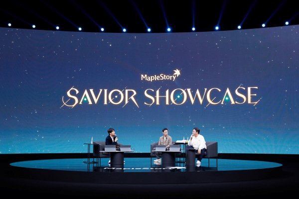 <사진> 넥슨은 '메이플스토리' 쇼케이스를 열고 세 차례로 나뉘어 진행될 겨울 시즌 콘텐츠 보강 계획을 발표했다
