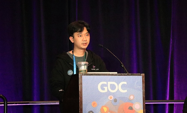 <사진> 넷마블 확석현 글로벌 비즈니스 리드가 GDC 강연을 진행했다