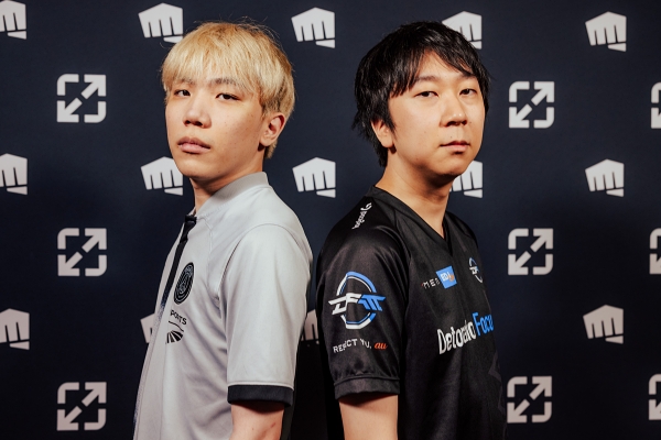 <사진> PSG 탈론 와코(왼쪽)과 디토네이션 포커스 미 유타폰(제공-라이엇게임즈)
