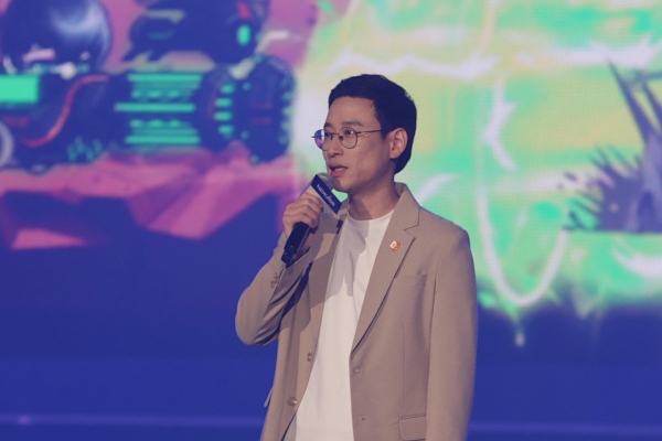 <사진> 넥슨 김창섭 실장은 260레벨까지 육성 부담을 줄여 더 많은 유저가 6차 전직을 즐길 수 있도록 다양한 조치를 취하겠다고 밝혔다