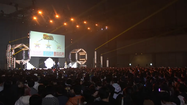 컴파스페스 7th Anniversary에 몰린 인파(출처-컴파스 유튜브)