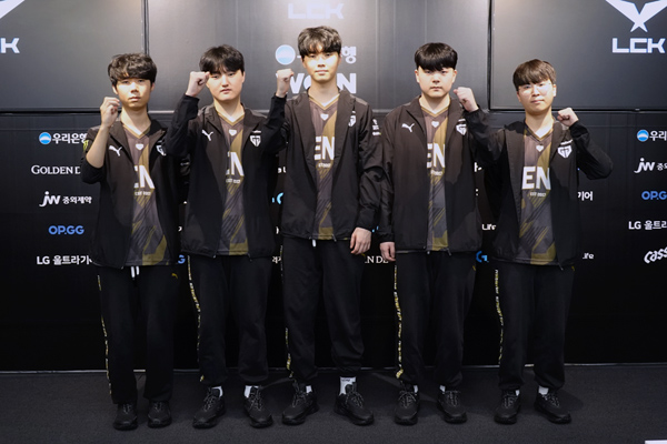 1주차에 2승을 거두며 앞서나간 젠지