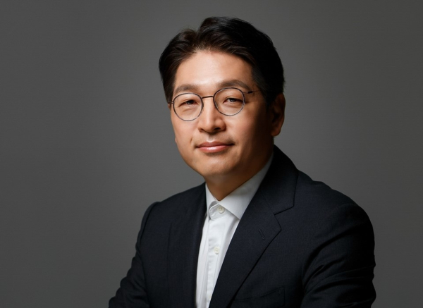 스마일게이트 일본법인 백영훈 대표