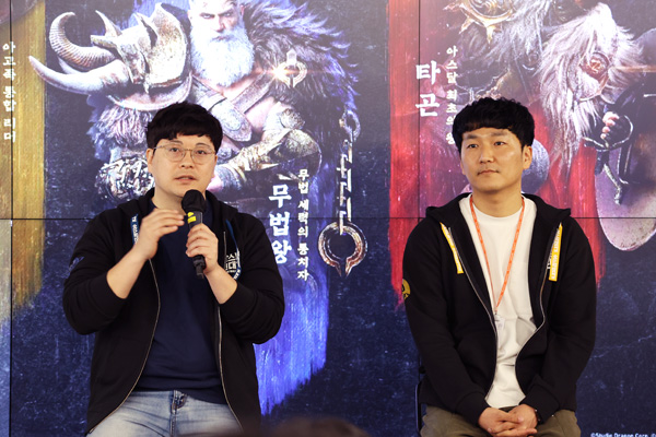 <사진> 아스달 연대기 개발진, 장현진 PD와 정승환 사업본부장