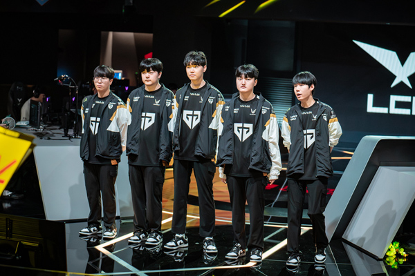 <사진> 전승 행진 이어간 젠지 (출처-LCK)