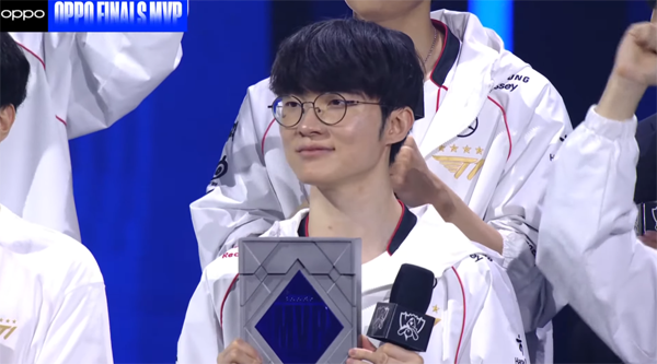 (출처-롤드컵 중계방송)