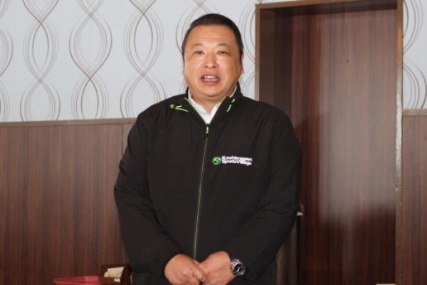카시마야리 스키장 패밀리 파크의 이와모토 류지로 사장