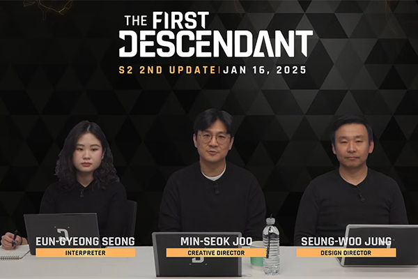 (왼쪽부터) 성은경 통역사, 주민석 크리에이티브 디렉터, 정승우 디자인 디렉터