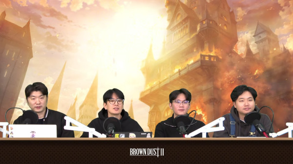 좌로부터 김종호 사업실장, 이준희 총괄 PD, 서종원 스토리팀장, 한성현 원화팀장