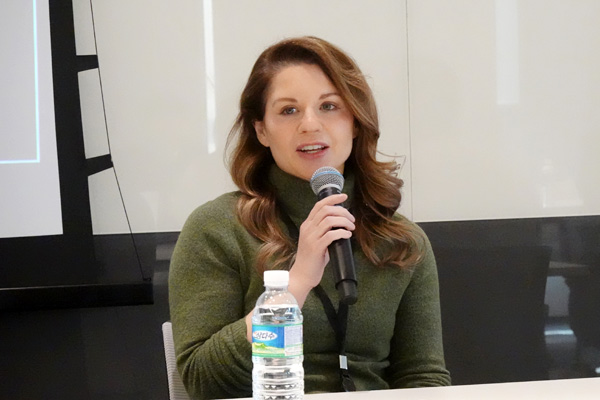 <사진> 샤니 에드워즈 월드오브워크래프트 어소시에이트 프로덕션 디렉터