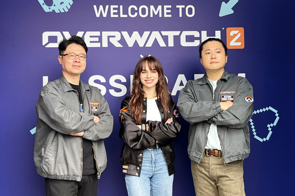 <사진> 왼쪽부터 진정민 블리자드 코리아 스튜디오 헤드, 메건 스튜어트 블리자드 오버워치2 어소시에이트 캐릭터 아티스트, 장기문 블리자드 코리아 스튜디오 아트 오퍼레이션 어소시에이트 디렉터