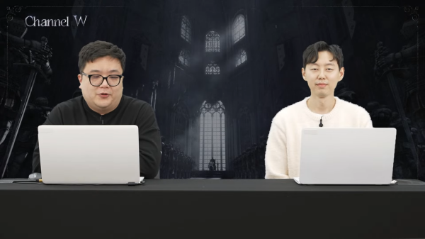 (왼쪽부터) 엔씨소프트 김학주 콘텐츠 리드, 전준호 클래스 밸런스 담당