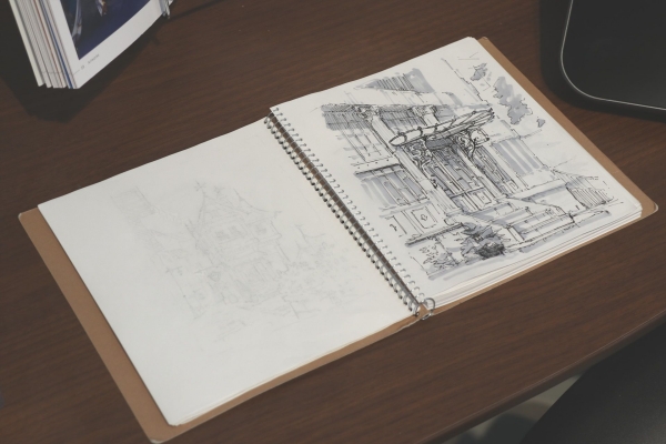 크리에이터 데스크