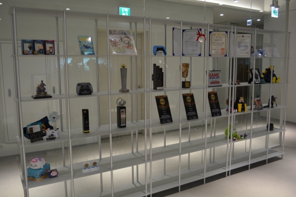 데이브 더 다이버는 다양한 상을 수상했다.