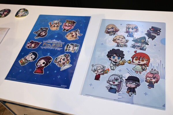 캐슬타운 칼데아와 미스터리 포레스트에 위치한 어트랙션은 참여하면 스티커 등 기념품을 받을 수 있었다. 