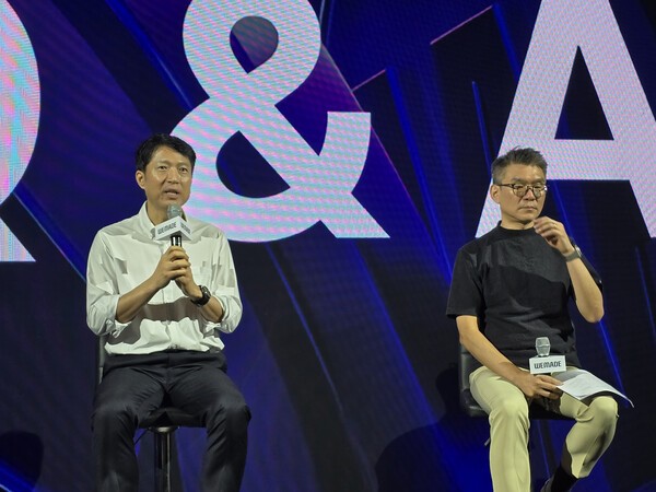 좌로부터 위메이드 김석환 부사장, 안용운 CTO