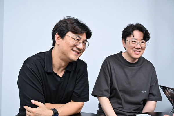 미소가 너무 멋진 두 분