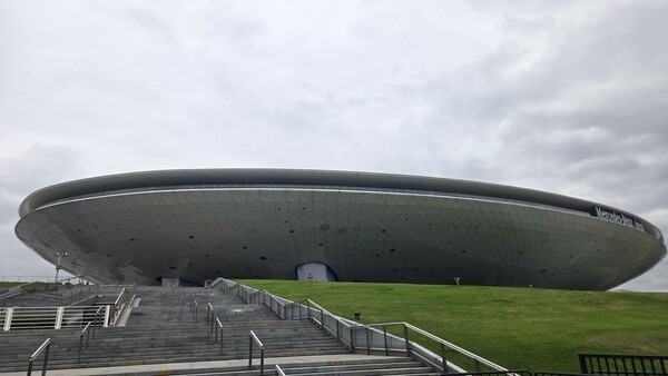 상해 메르세데스 벤츠 아레나