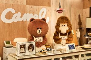 IPX, '카멜 X 라인프렌즈(CAMEL X LINE FRIENDS)' 팝업 현장