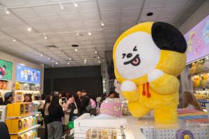 [포토] IPX, '라인프렌즈 스퀘어 유니버설 시티워크 할리우드 스토어' 현장