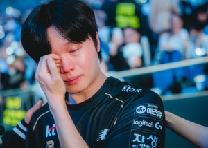[롤드컵] 눈물보인 KT롤스터 비디디, "결승행 너무 꿈 같다"